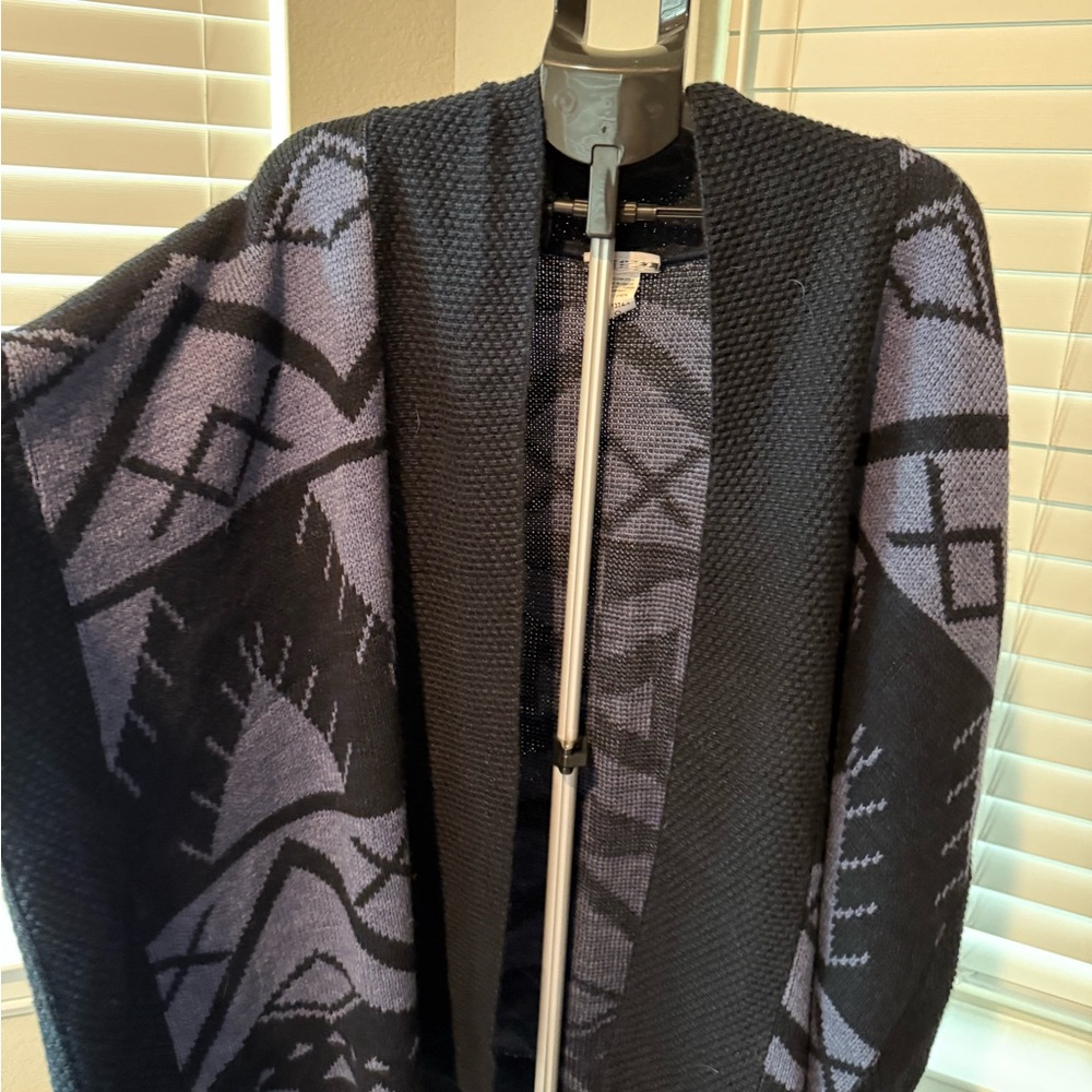 Catherines Black and Gray Knit Sweater